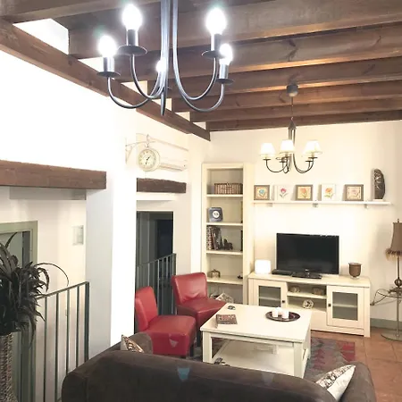 Homelife El Temple Apartment